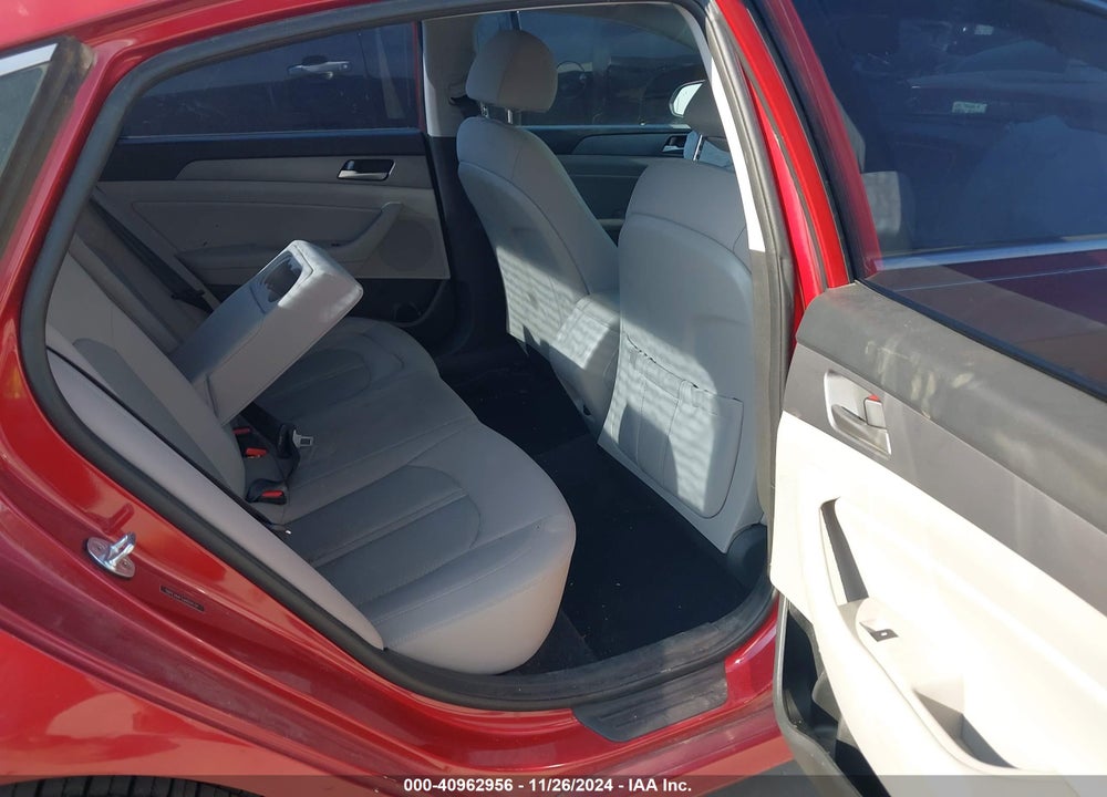 2018 HYUNDAI SONATA SEL VIN: 5NPE34AF5JH604137