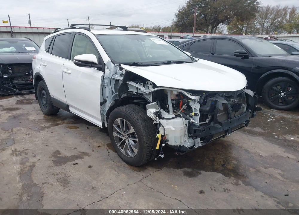 2018 TOYOTA RAV4 HYBRID XLE VIN: JTMRJREV5JD181250