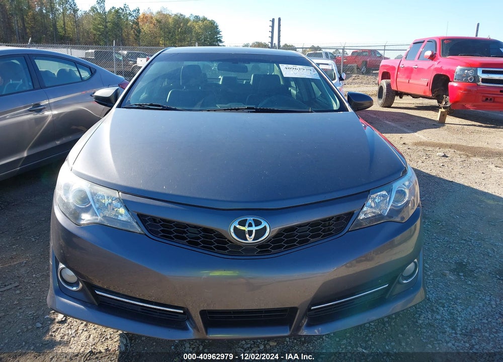 2014 TOYOTA CAMRY SE VIN: 4T1BF1FK6EU374632