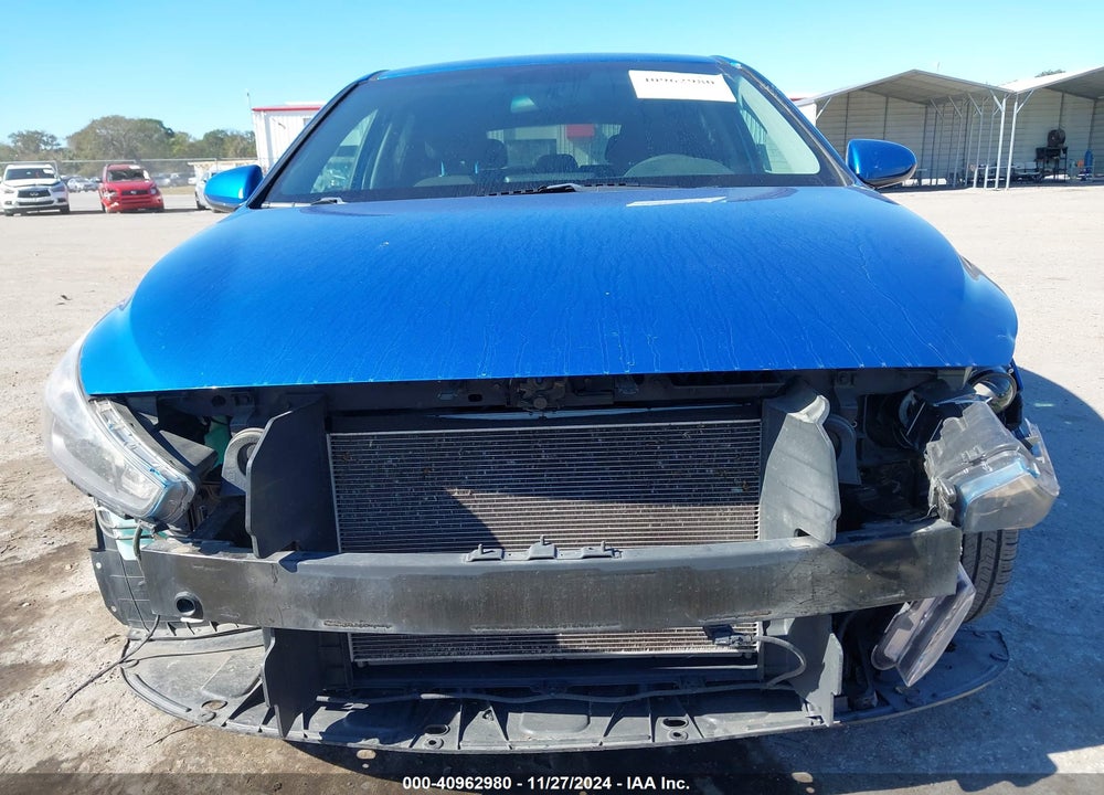 2018 HYUNDAI ELANTRA GT VIN: KMHH35LE2JU011991