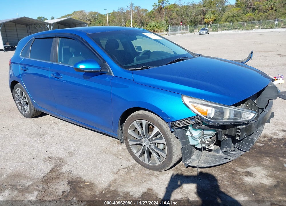 2018 HYUNDAI ELANTRA GT VIN: KMHH35LE2JU011991