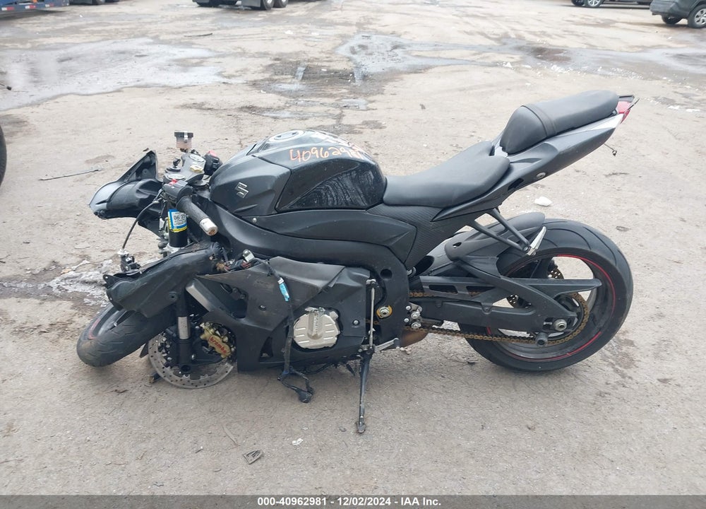 2012 SUZUKI GSX-R1000 VIN: JS1GT78A8C2100944