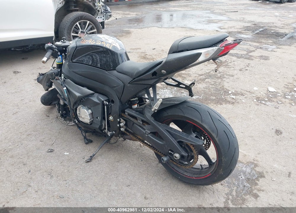 2012 SUZUKI GSX-R1000 VIN: JS1GT78A8C2100944