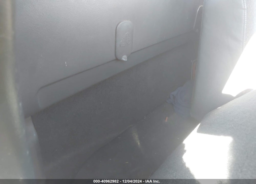 2002 CHEVROLET SILVERADO 1500 VIN: 1GCEC14W62Z169312