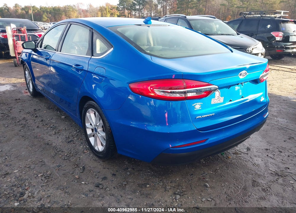 2019 FORD FUSION SE VIN: 3FA6P0HD2KR160550