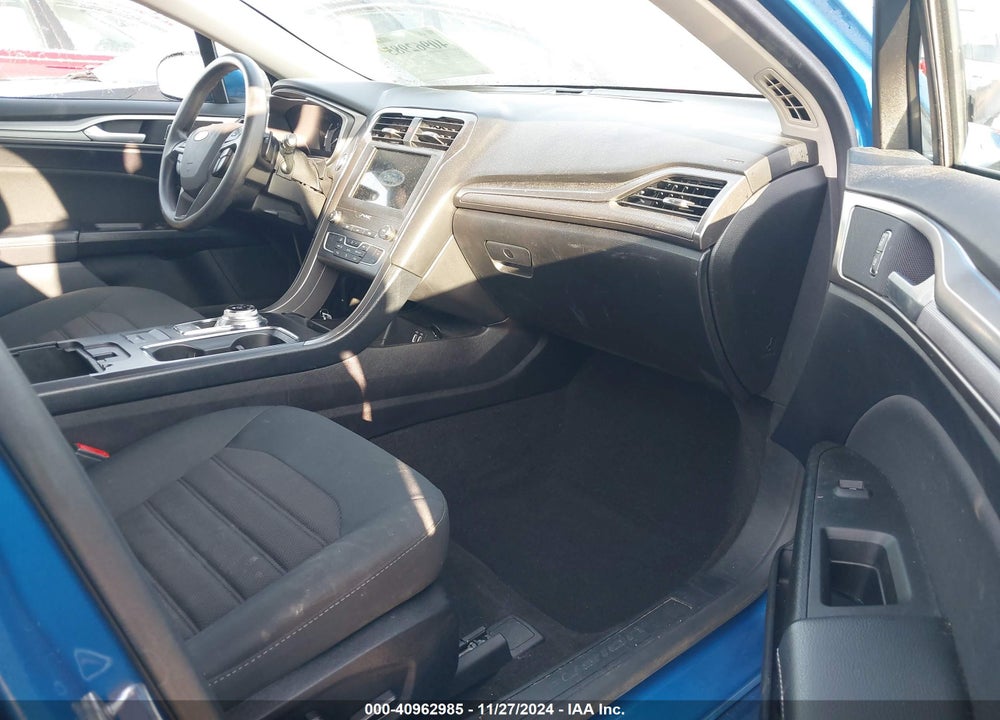 2019 FORD FUSION SE VIN: 3FA6P0HD2KR160550