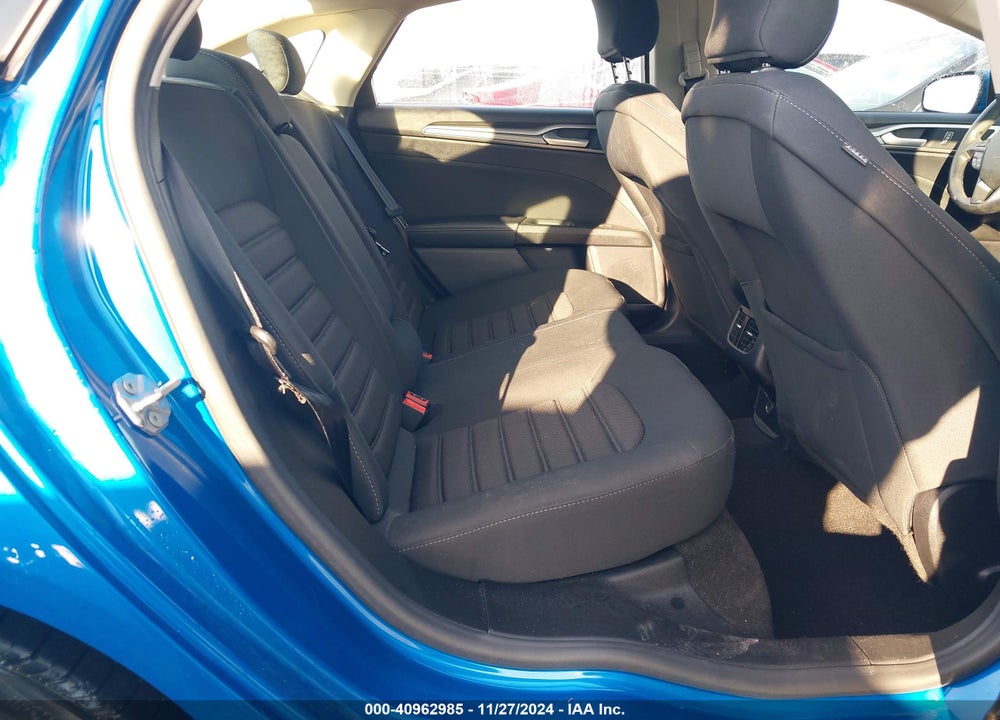 2019 FORD FUSION SE VIN: 3FA6P0HD2KR160550