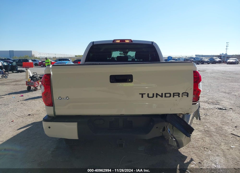 2018 TOYOTA TUNDRA VIN: 5TFHW5F13JX720352