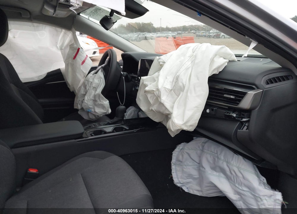 2025 TOYOTA CAMRY LE VIN: 4T1DAACK5SU014825