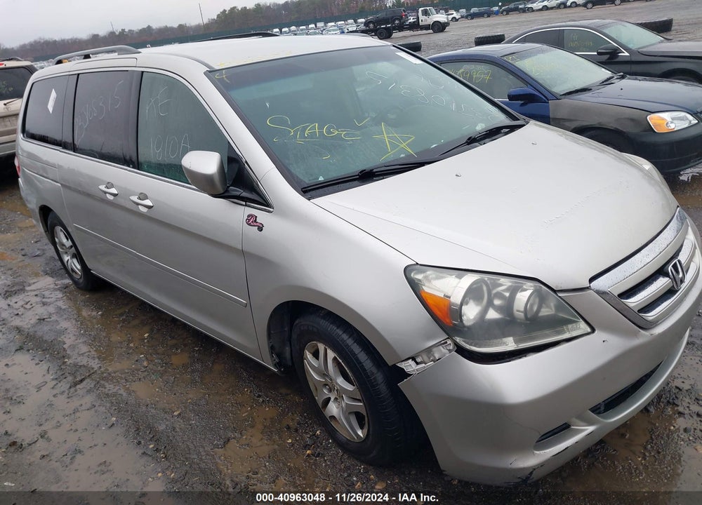 2005 HONDA ODYSSEY EX VIN: 5FNRL38475B010573