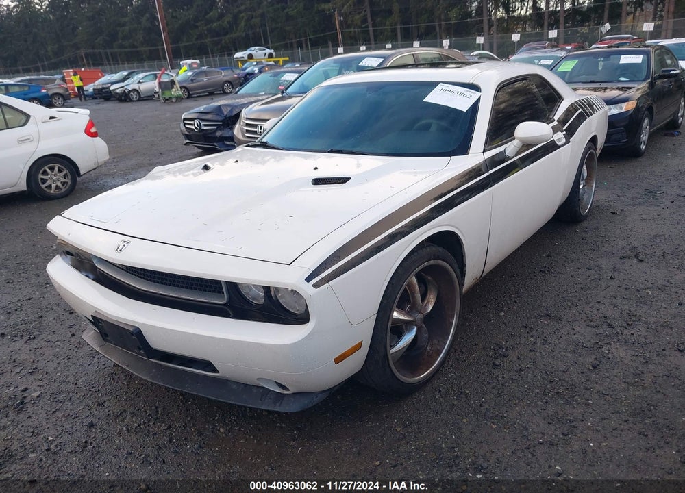 2010 DODGE CHALLENGER SE VIN: 2B3CJ4DV8AH131151