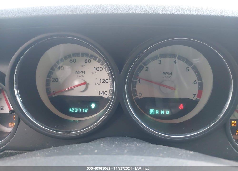 2010 DODGE CHALLENGER SE VIN: 2B3CJ4DV8AH131151