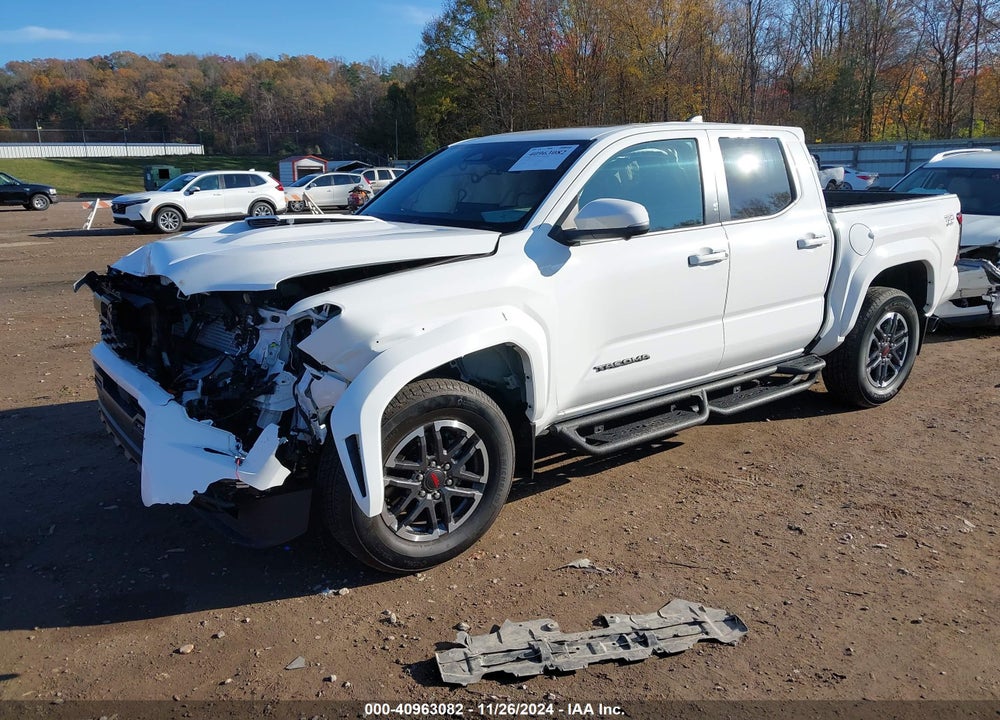 2024 TOYOTA TACOMA DOUBLE CAB/SR5/TRD SPORT/TRD OFF ROAD/LTD VIN: 3TMLB5JN8RM036768