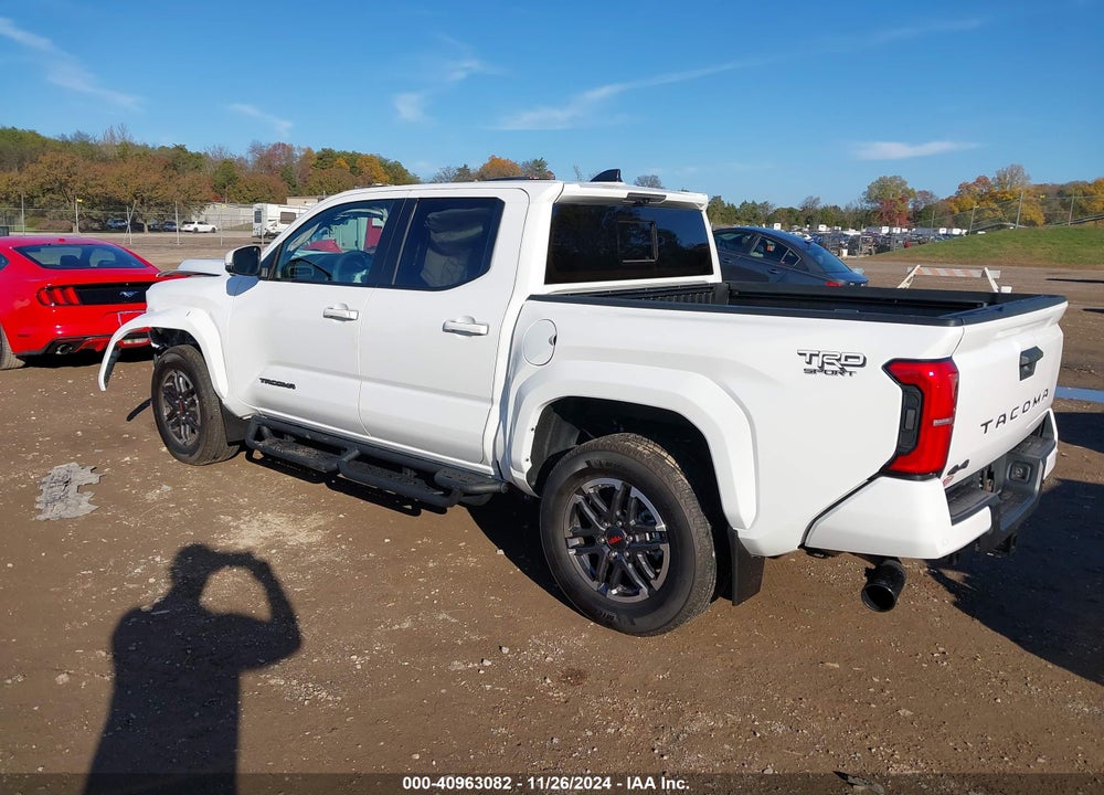 2024 TOYOTA TACOMA DOUBLE CAB/SR5/TRD SPORT/TRD OFF ROAD/LTD VIN: 3TMLB5JN8RM036768