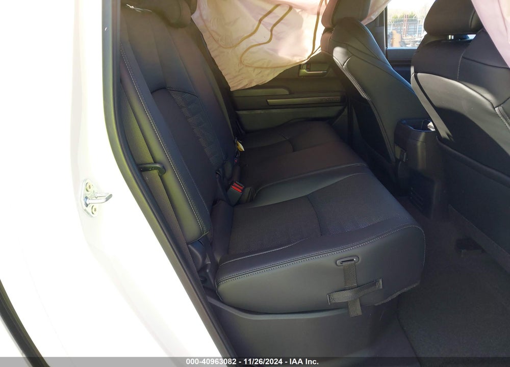 2024 TOYOTA TACOMA DOUBLE CAB/SR5/TRD SPORT/TRD OFF ROAD/LTD VIN: 3TMLB5JN8RM036768