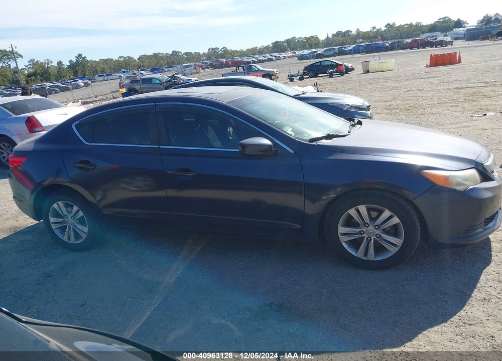 2013 ACURA ILX 2.0L VIN: 19VDE1F38DE016320