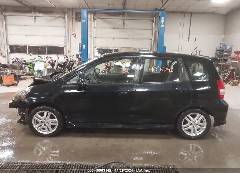 2007 HONDA FIT SPORT VIN: JHMGD37667S061672