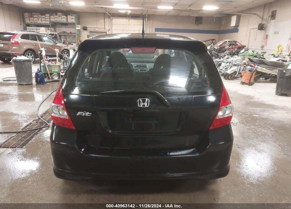 2007 HONDA FIT SPORT VIN: JHMGD37667S061672