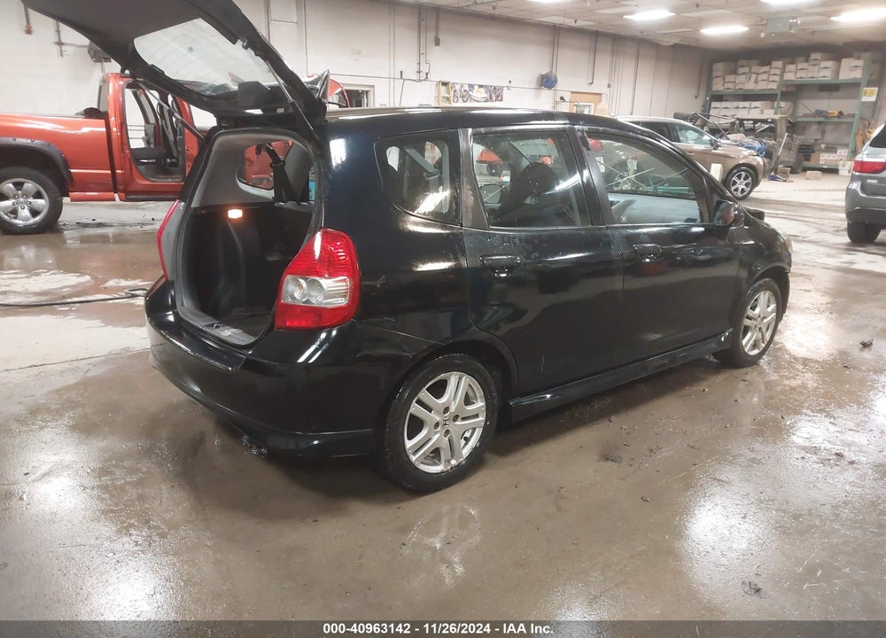 2007 HONDA FIT SPORT VIN: JHMGD37667S061672