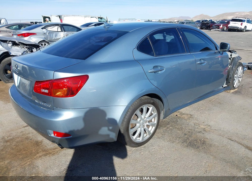 2007 LEXUS IS 250 VIN: JTHCK262X75010879