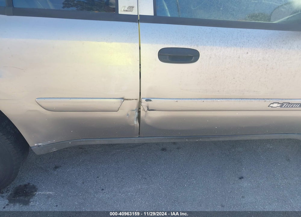 2002 CHEVROLET TRAILBLAZER LS VIN: 1GNDT13S122455918
