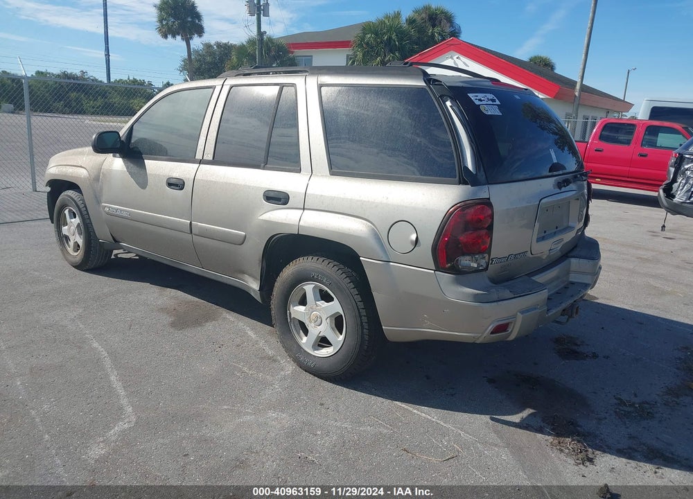 2002 CHEVROLET TRAILBLAZER LS VIN: 1GNDT13S122455918