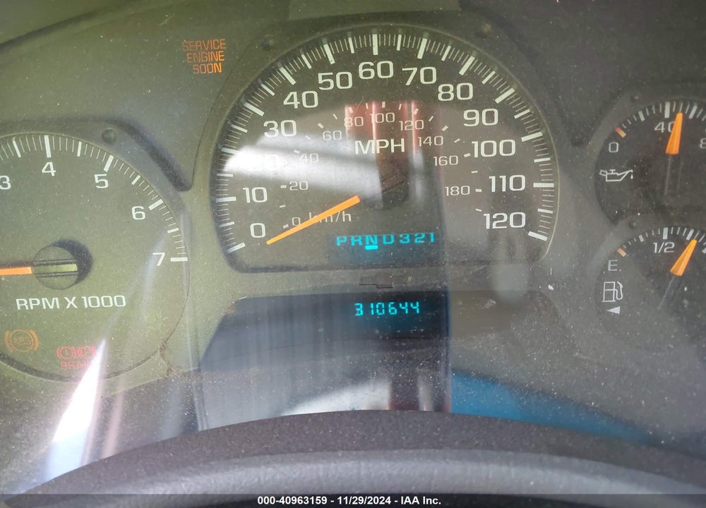 2002 CHEVROLET TRAILBLAZER LS VIN: 1GNDT13S122455918