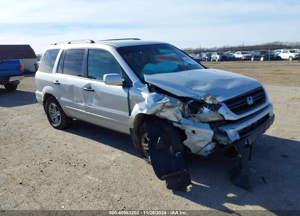 2004 HONDA PILOT EX VIN: 2HKYF18484H603446