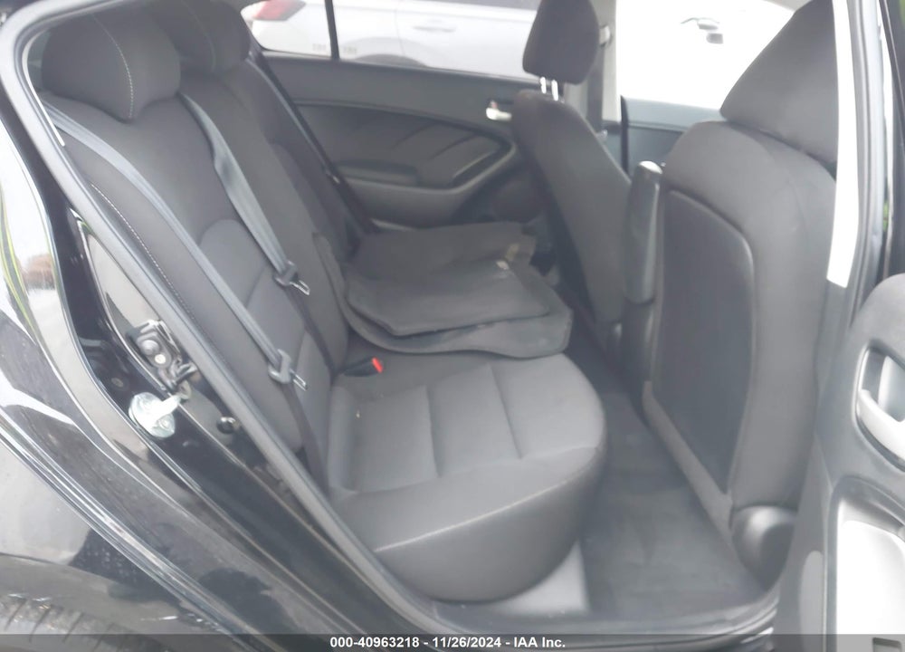 2017 KIA FORTE LX VIN: 3KPFK4A78HE151775