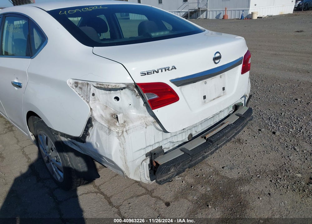 2018 NISSAN SENTRA S VIN: 3N1AB7AP8JY336279