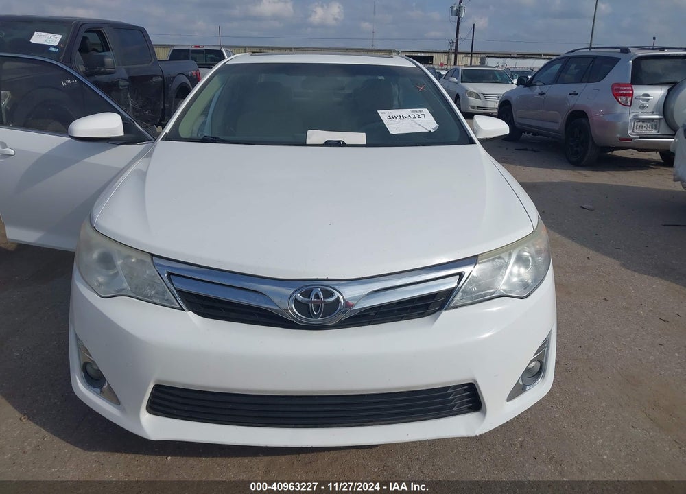 2014 TOYOTA CAMRY XLE VIN: 4T4BF1FK2ER399758