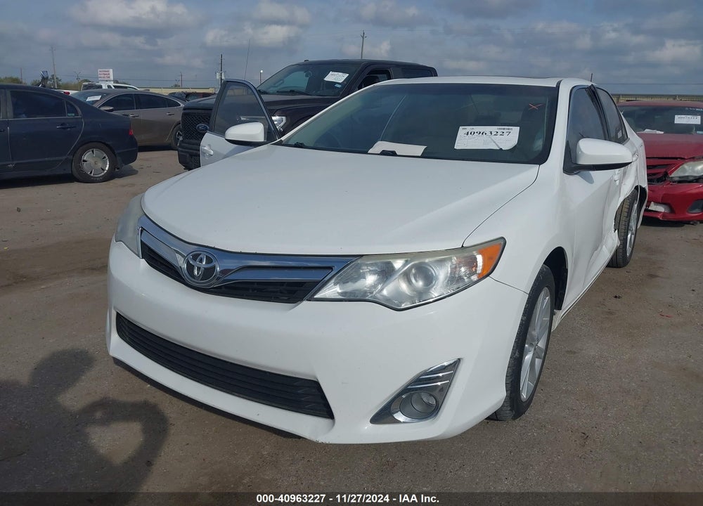2014 TOYOTA CAMRY XLE VIN: 4T4BF1FK2ER399758