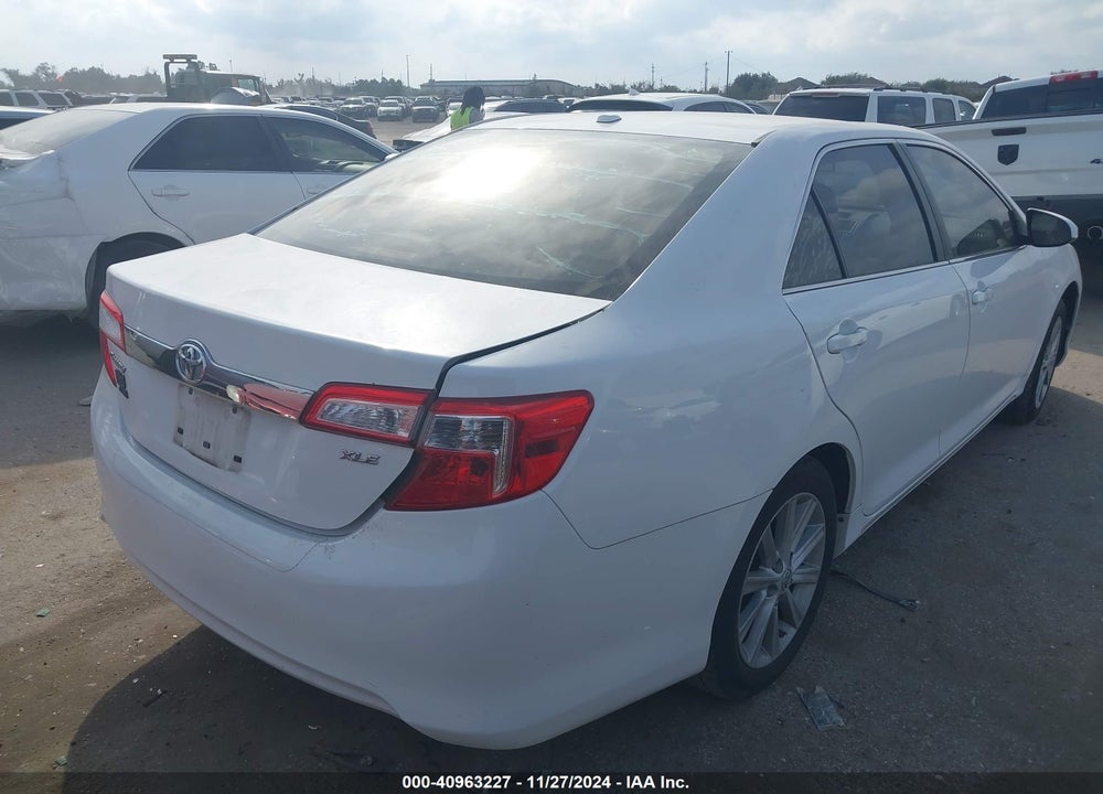 2014 TOYOTA CAMRY XLE VIN: 4T4BF1FK2ER399758