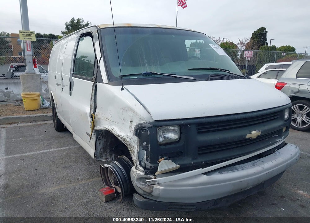 2000 CHEVROLET EXPRESS VIN: 1GCFG15M2Y1117334