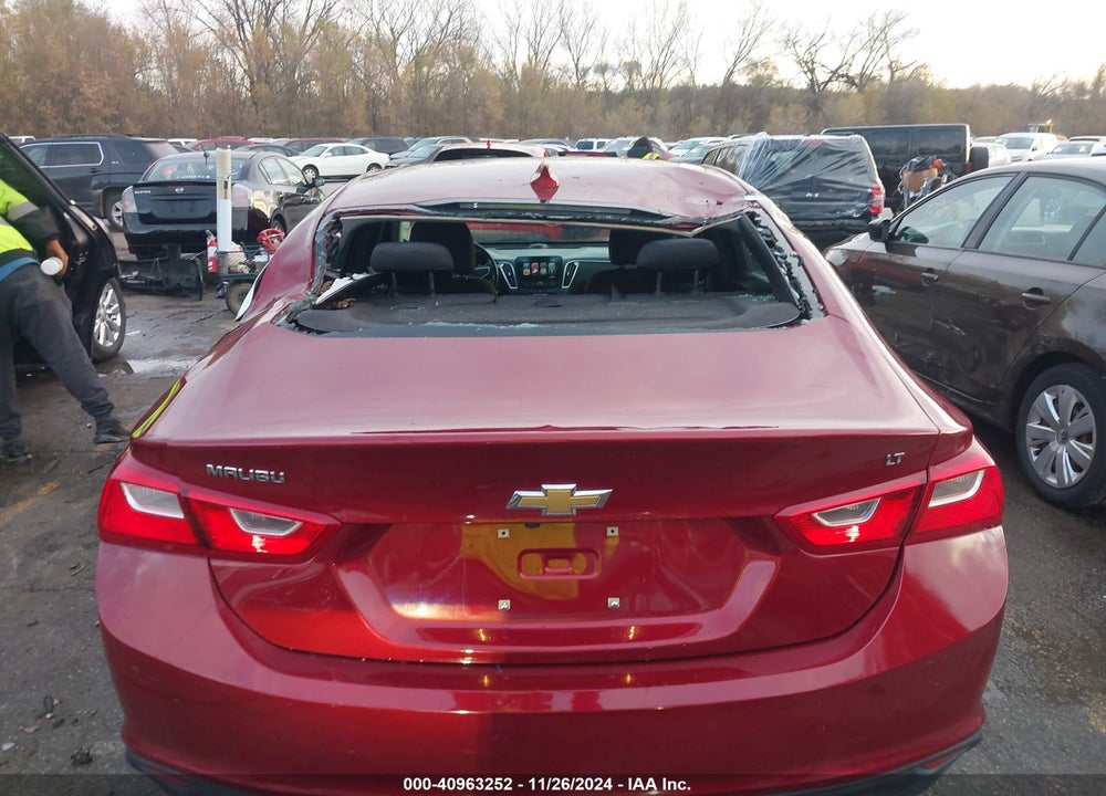 2018 CHEVROLET MALIBU VIN: 1G1ZD5ST9JF226013