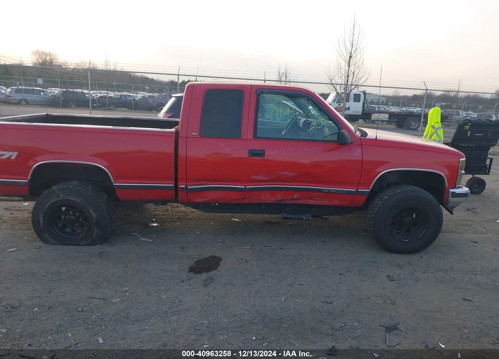 1998 CHEVROLET K1500 FLEETSIDE VIN: 2GCEK19R4W1245050