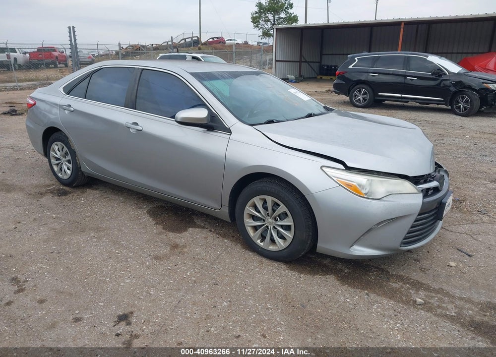 2017 TOYOTA CAMRY LE VIN: 4T1BF1FKXHU321100