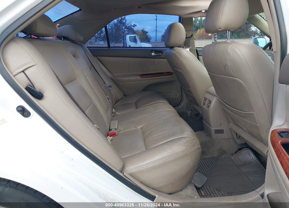 2003 TOYOTA CAMRY XLE VIN: 4T1BE30K23U230841