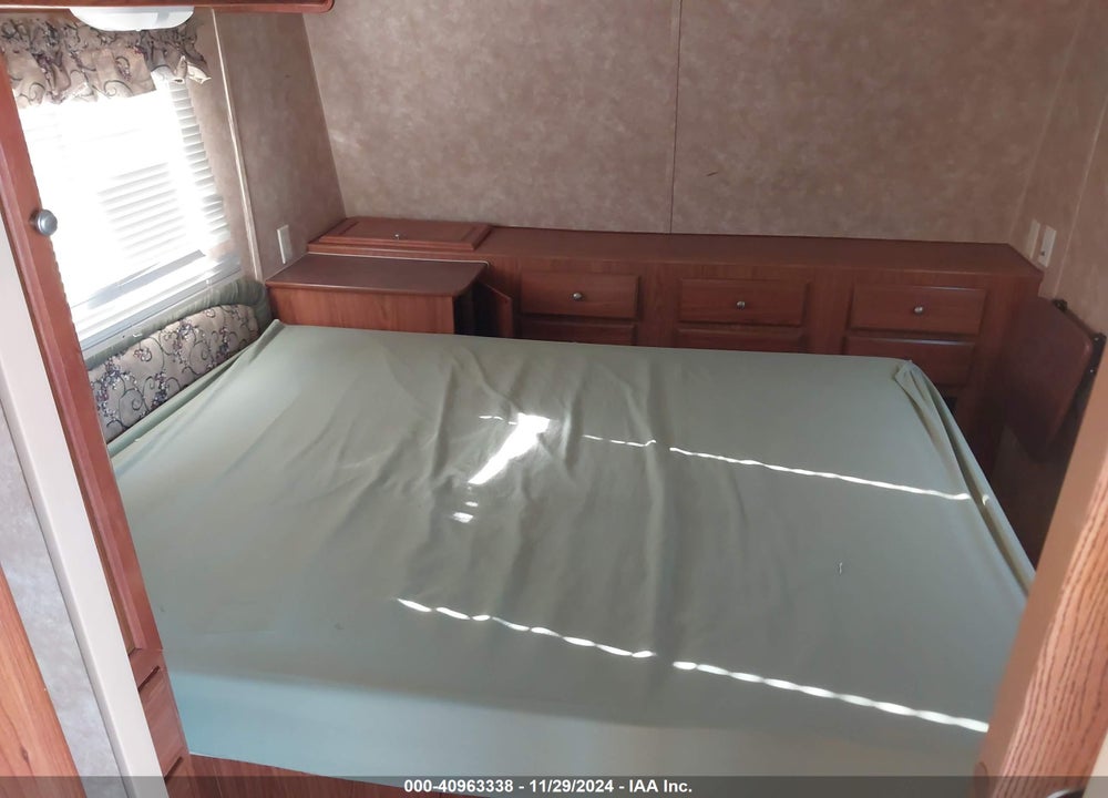 2005 WEEKENDER --- VIN: 1SH200N265A000486