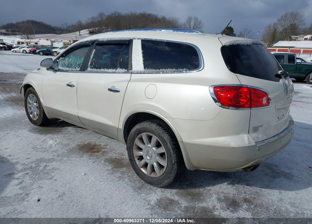 2011 BUICK ENCLAVE 1XL VIN: 5GAKVBED8BJ373061