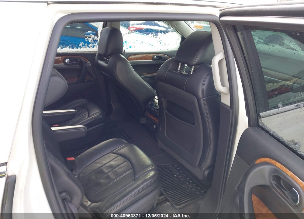 2011 BUICK ENCLAVE 1XL VIN: 5GAKVBED8BJ373061