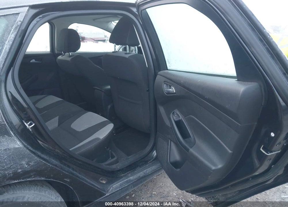 2012 FORD FOCUS SE VIN: 1FAHP3K22CL445220