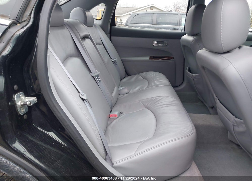 2007 BUICK LACROSSE CXL VIN: 2G4WD582171223272