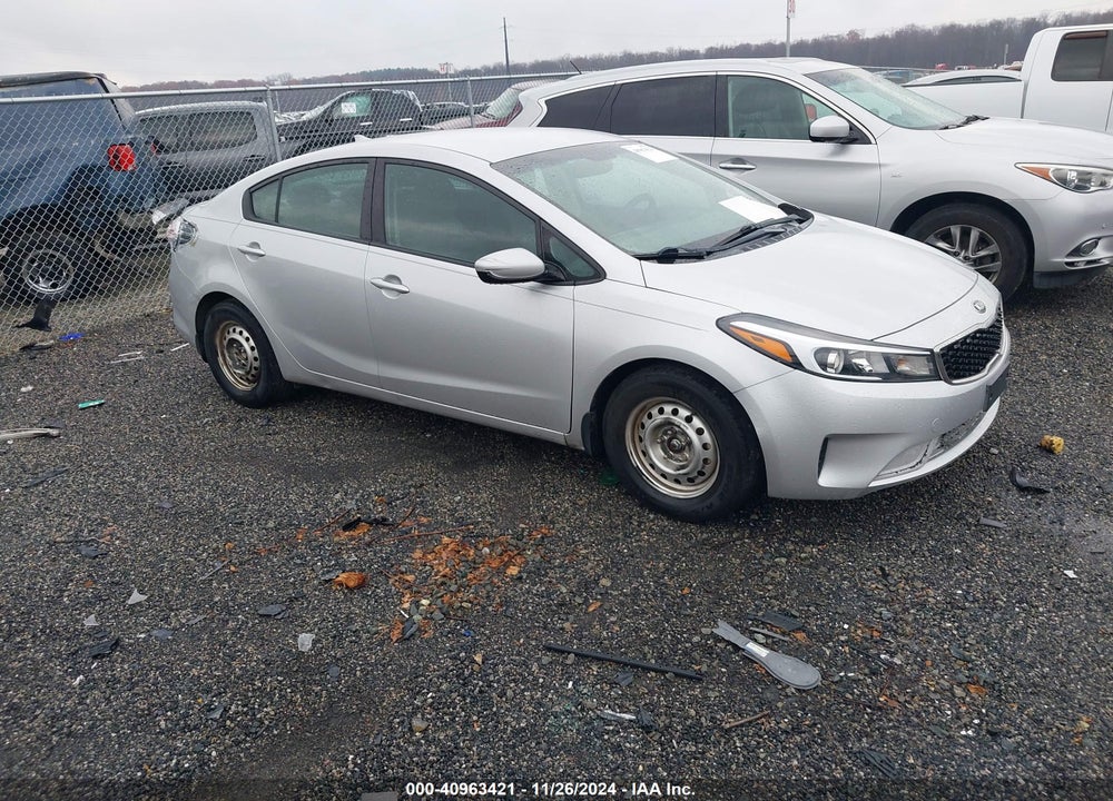 2017 KIA FORTE LX VIN: 3KPFK4A7XHE092468