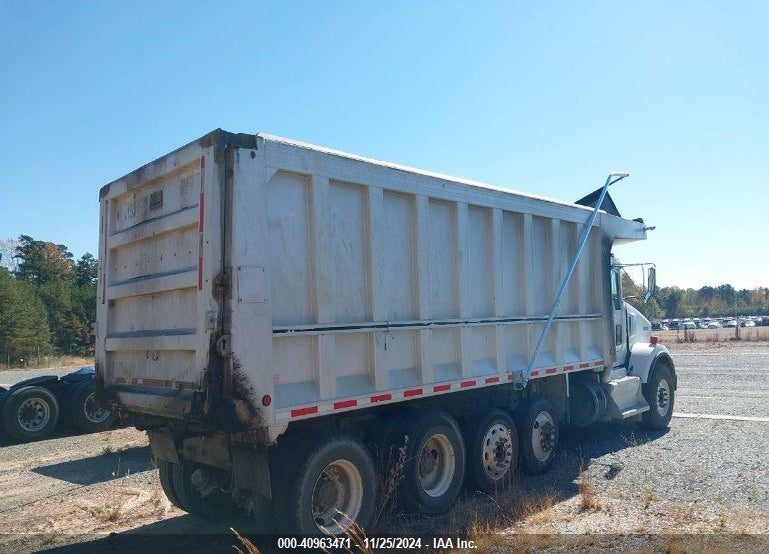 2013 KENWORTH CONSTRUCTION VIN: 1NKDLP0X4DJ367447