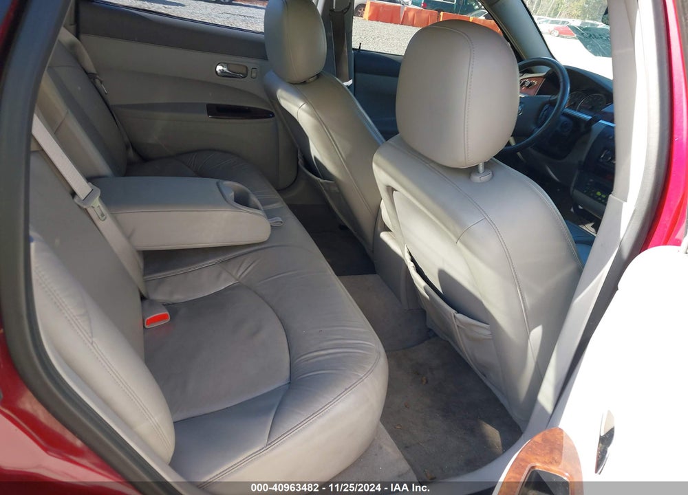 2008 BUICK LACROSSE VIN: 2G4WD582481194786