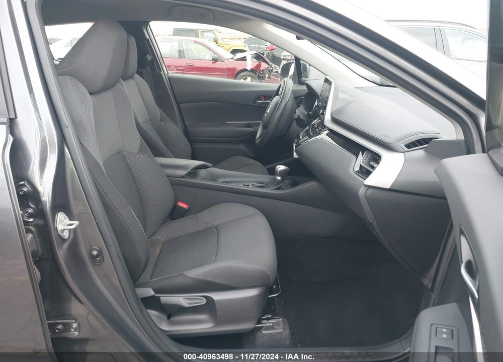 2021 TOYOTA C-HR LE VIN: JTNKHMBXXM1110570