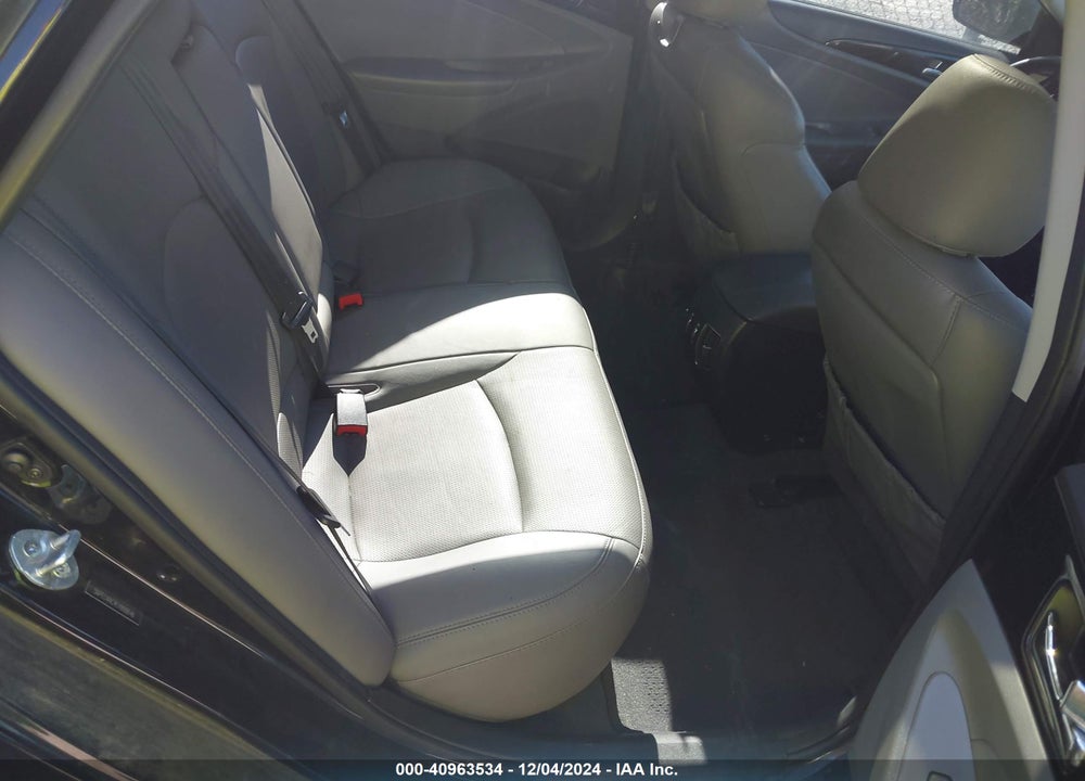 2014 HYUNDAI SONATA LIMITED VIN: 5NPEC4AC4EH888646