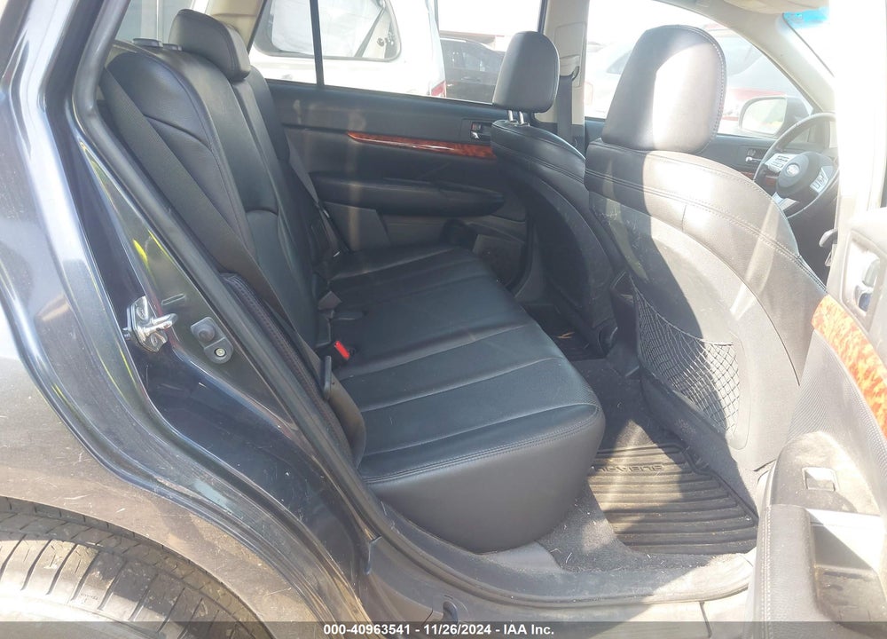 2010 SUBARU OUTBACK 2.5I LIMITED VIN: 4S4BRCKC3A3336745