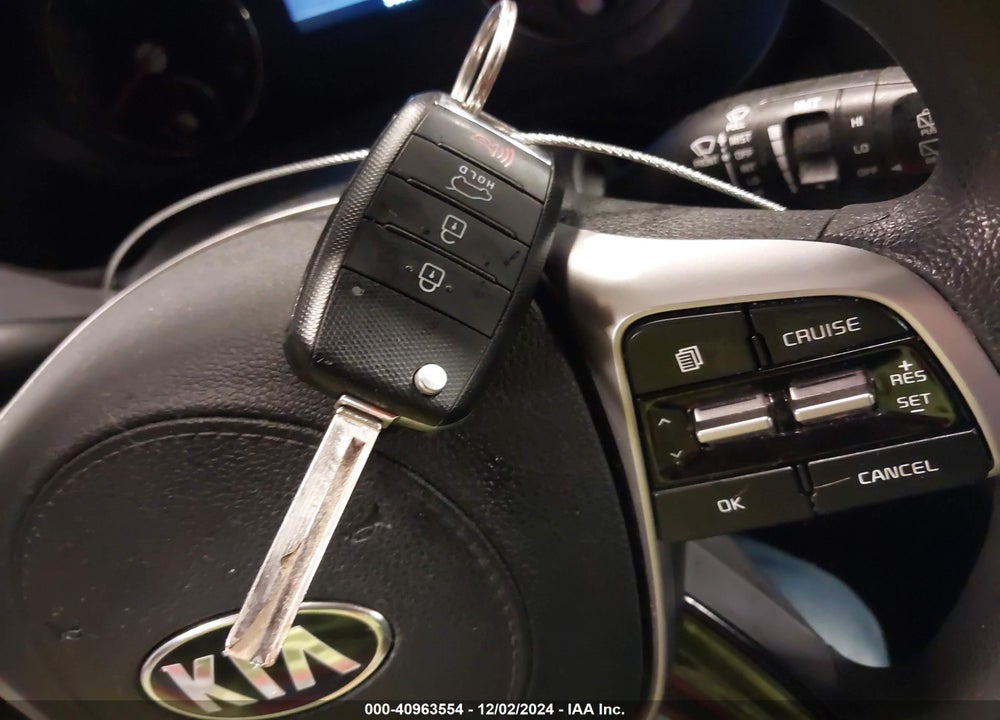 2020 KIA SORENTO 2.4L LX VIN: 5XYPGDA36LG667938